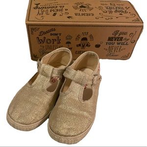 Cienta Gold Sparkle T-strap